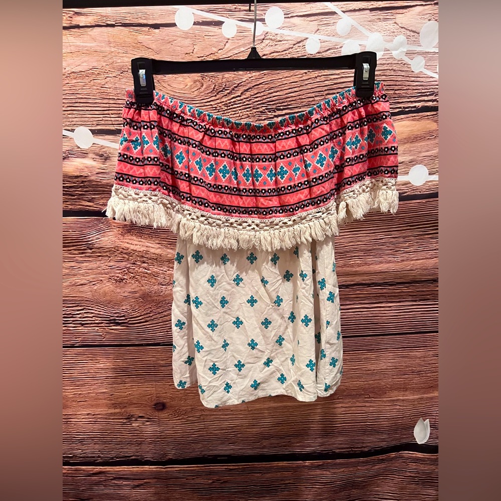 OFF THE SHOULDER BLOUSE